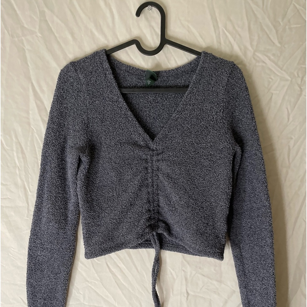 Wild fable long sleeve drawstring crop top.